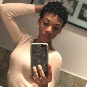 Meet your Posher, Bianca